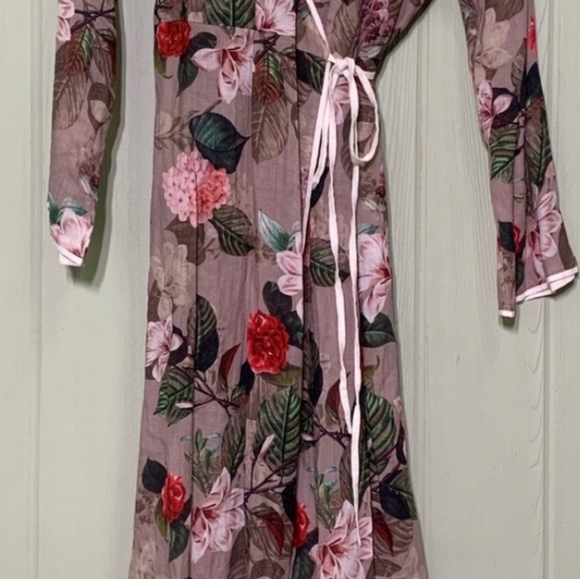 Johnny Was Kimono Wrap Hydrangea Printed Dress - Picture 12 of 16